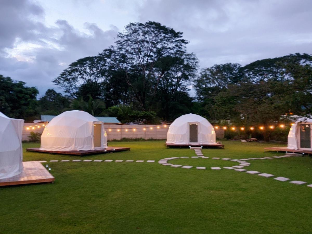 Yubarta Lodge 乌维塔 外观 照片